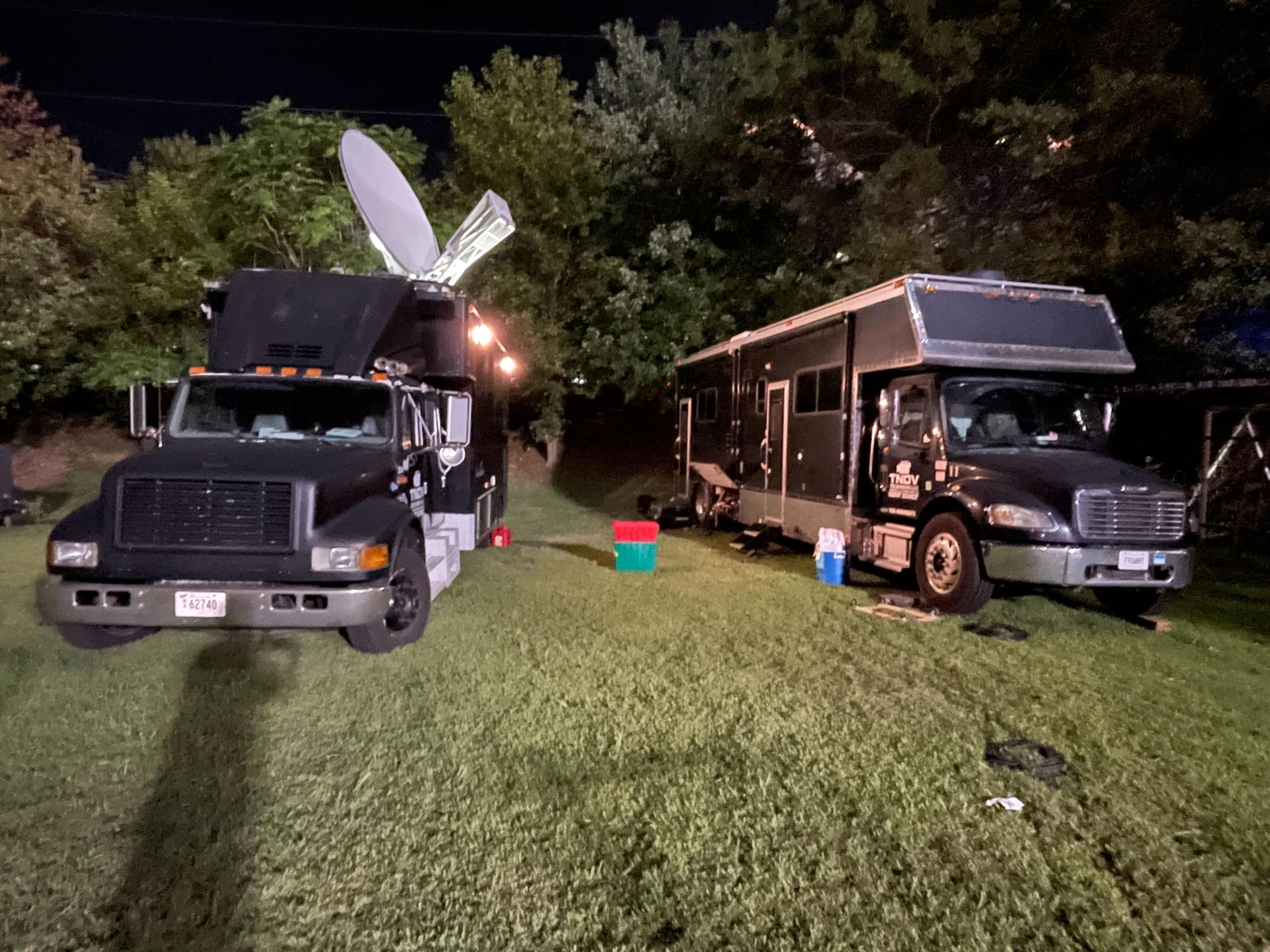 40' HD Expando mobile unit
