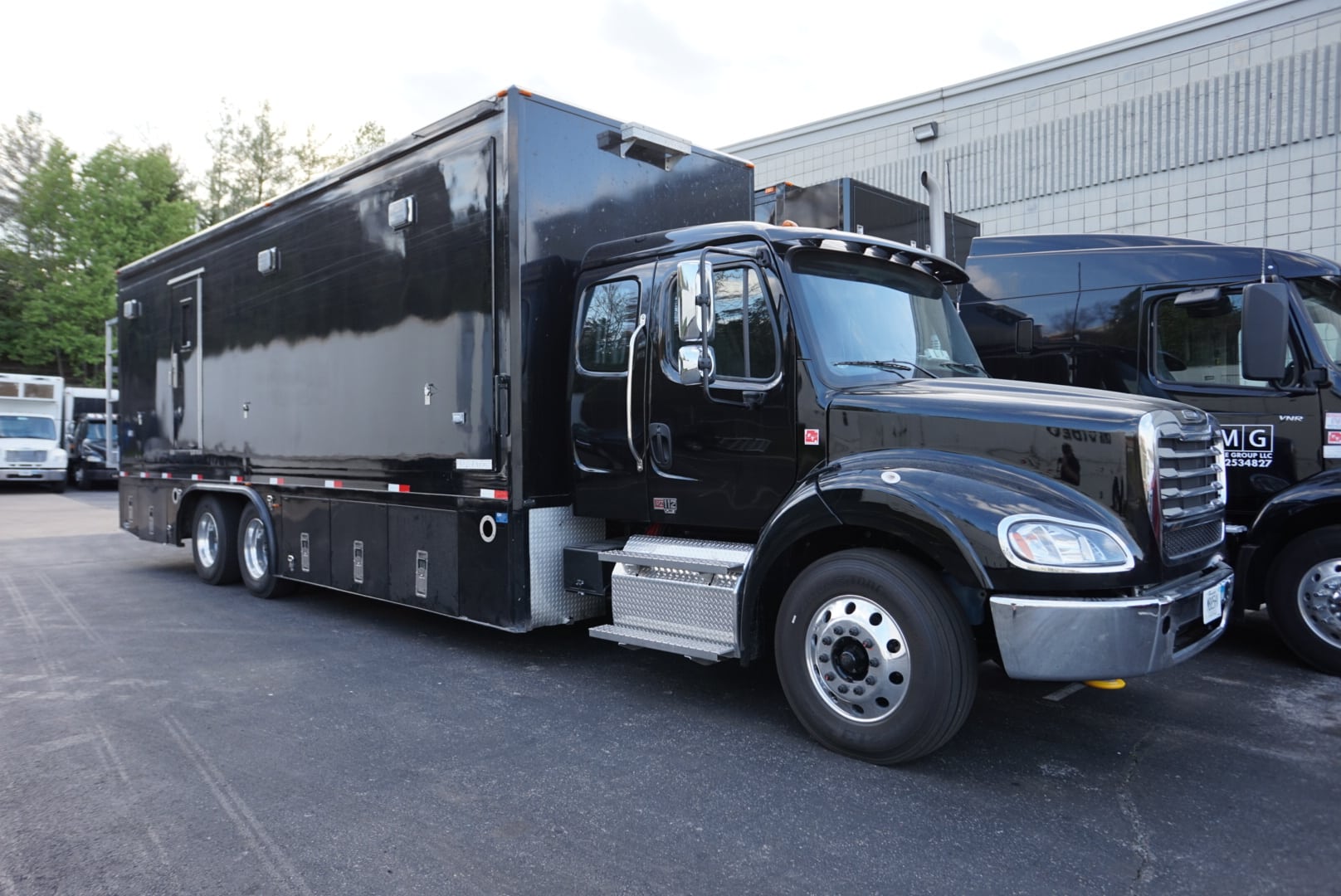 tndv mobile broadcasting unit
